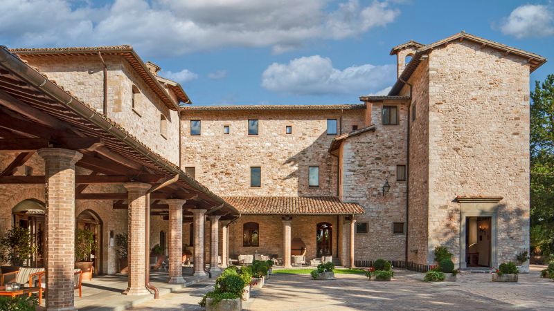 PARK HOTEL AI CAPPUCCINI E MARC MESS&Eacute;GU&Eacute; : La fitoterapia incontra l&rsquo;ospitalit&agrave; di eccellenza